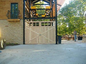 Garage Doors: Sales & Service in St. Charles