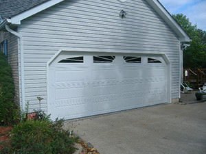 St. Charles Garage Doors: Repair & Installation